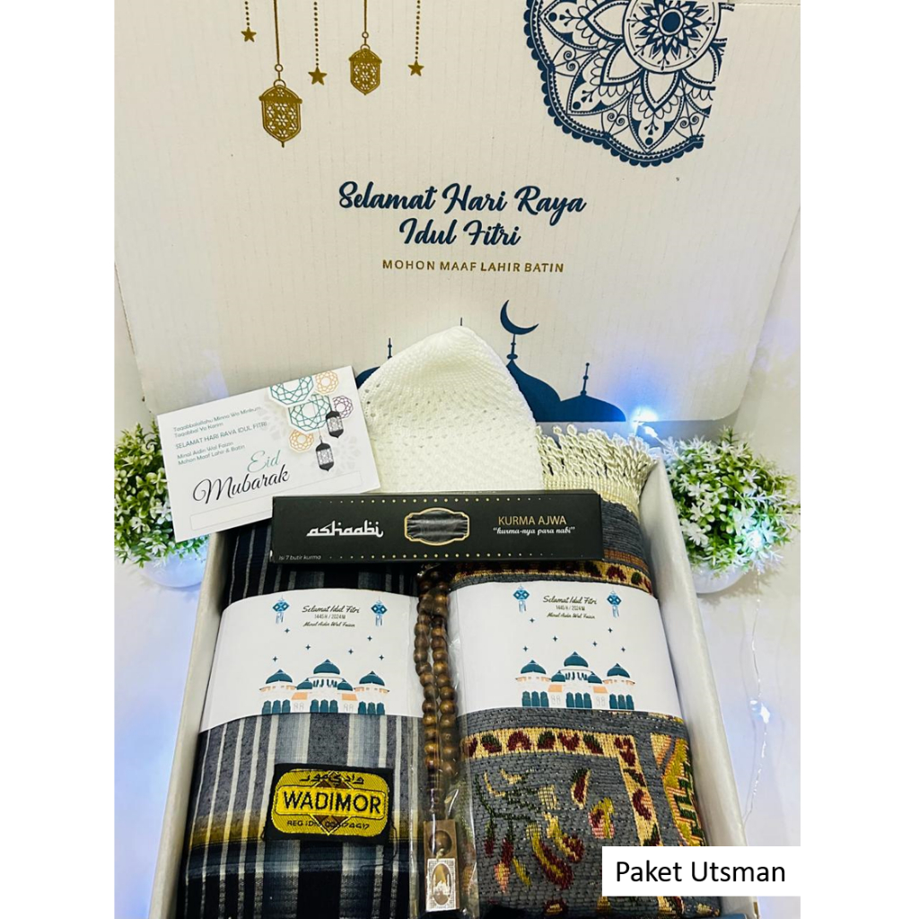 

Hampers Sajadah Sarung Wadimor+Kurma Ajwa / Hampers Idul Fitri/ Parcel Lebaran/ Hampers Lebaran Laki-laki