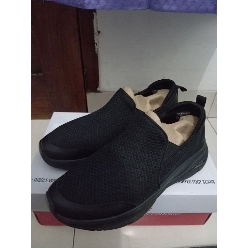 Skechers Arch fit Banlin
