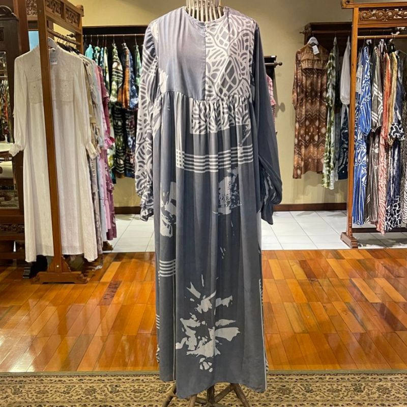 Faya Dress by Dian Pelangi LIMITED EDITION Busana Muslim Baju Maxi Gamis Abaya Kaftan Gaun Outfit Bu