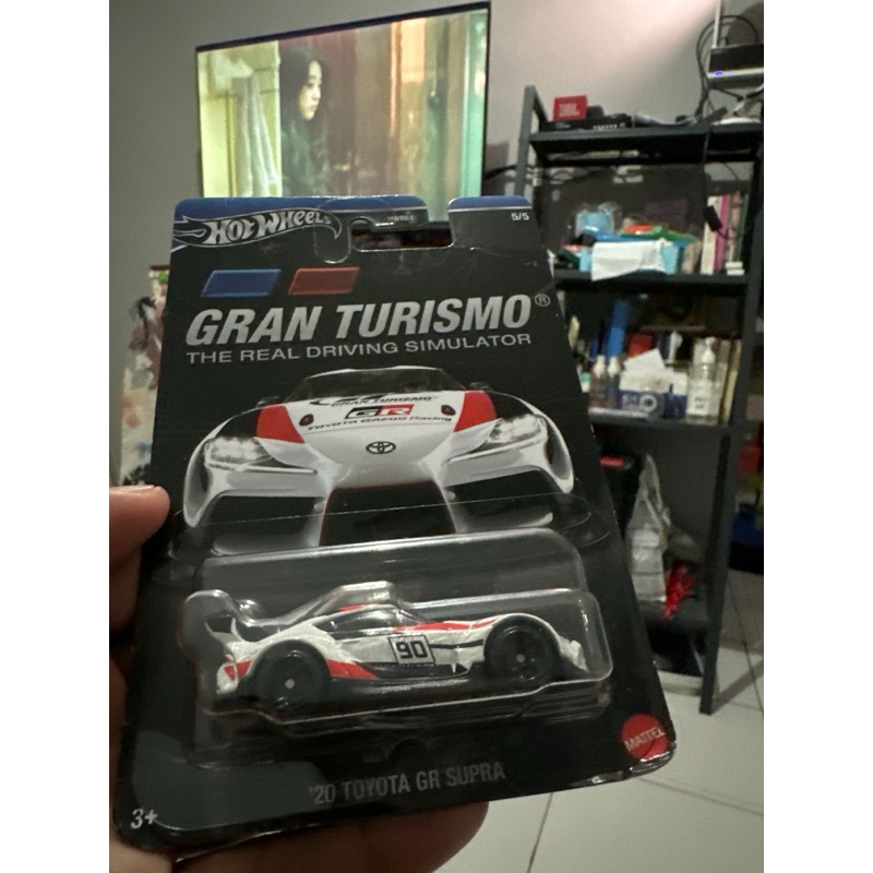 hot wheels 20 toyota GR Supra putih