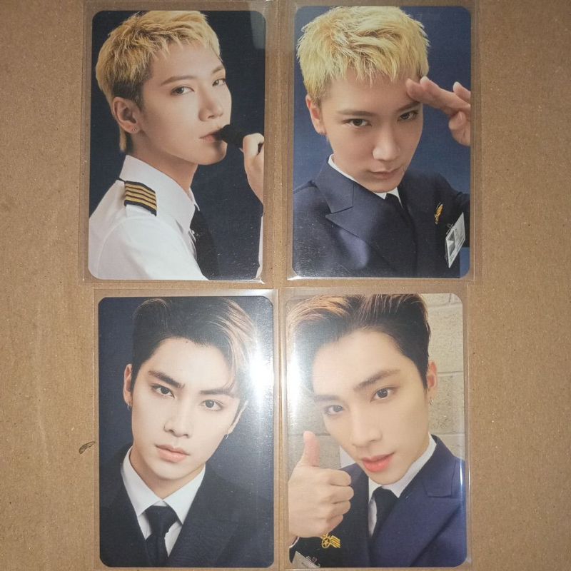 WayV - Season Greetings 2022 SG22 Photopack PP PC Photocard (xiaojun, hendery pilot)