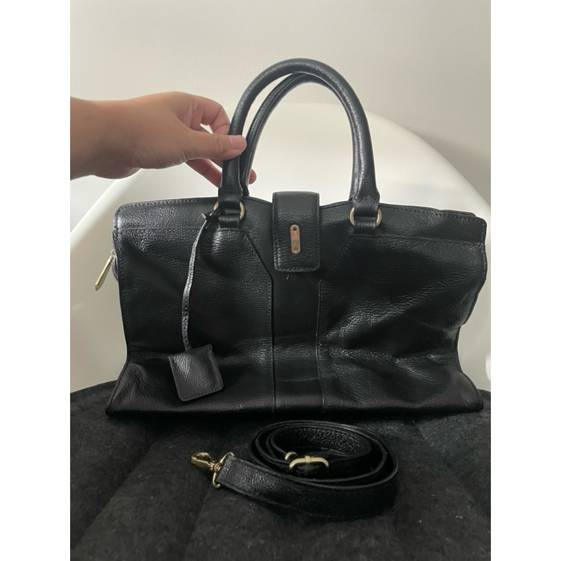 MORGAN in Black Kulit Asli Model Hand and Sling Bag - Preloved good condition