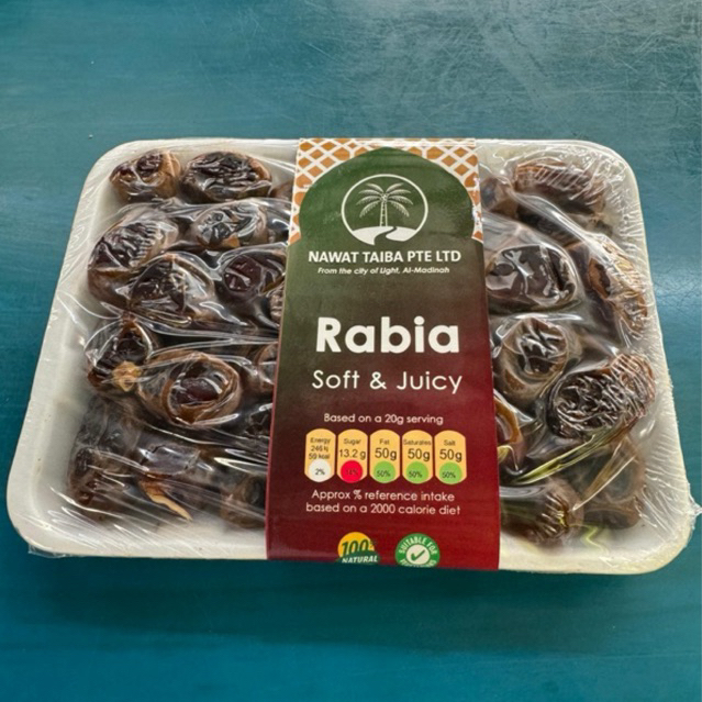 

KURMA PREMIUM MADINAH 400g Kurma Import Premium Kurma Mabroom Shallaby Barney Mashrook Rabia