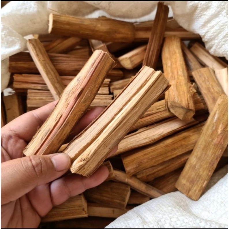 

Kayu Bajakah Kering Kalimantan 100gr potongan stik