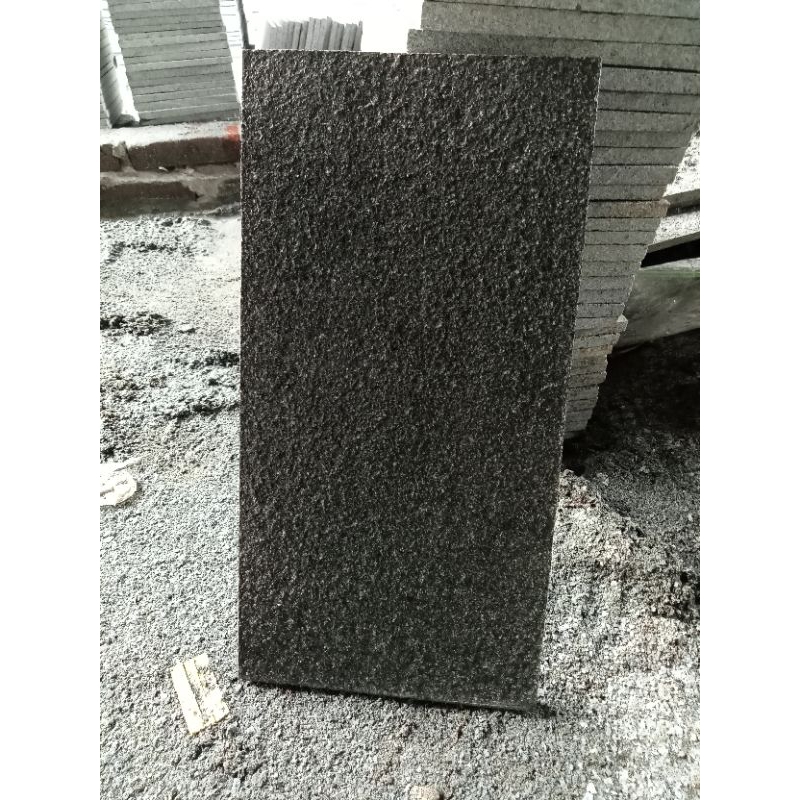 batu alam andesit polos bakar 30×60cm/batu alam lantai/batu alam dinding/batu alam pagar/batu alam p
