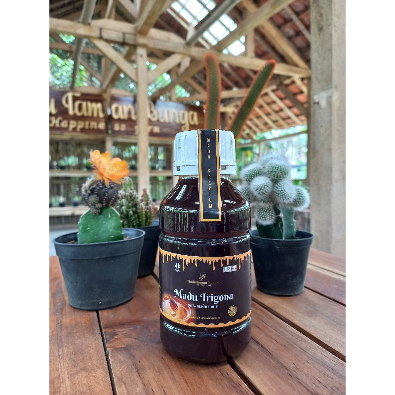 

Madu Trigona by Madu Taman Bunga 500ml