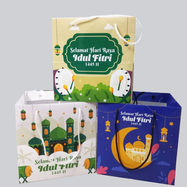 

[Ukuran 17 x 17 x 17 cm] - Paperbag Custom Toples Lebaran bentuk Square - Bisa CUSTOM GAMBAR - katalog tema idul fitri - kode PBT
