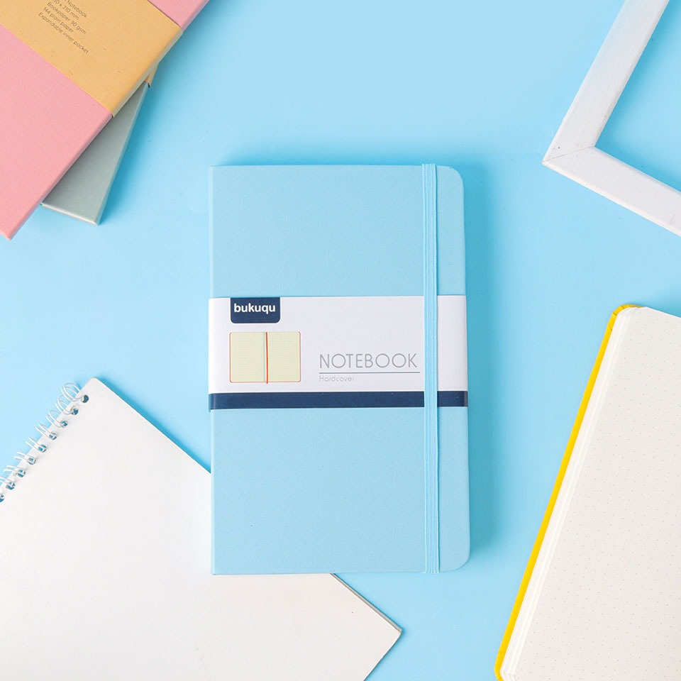 

bukuqu Classic Notebook Warna Light Blue, Dotted