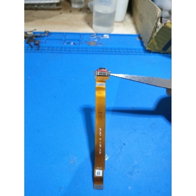 konektor fleksibel charger Oppo Reno 2 original copotan