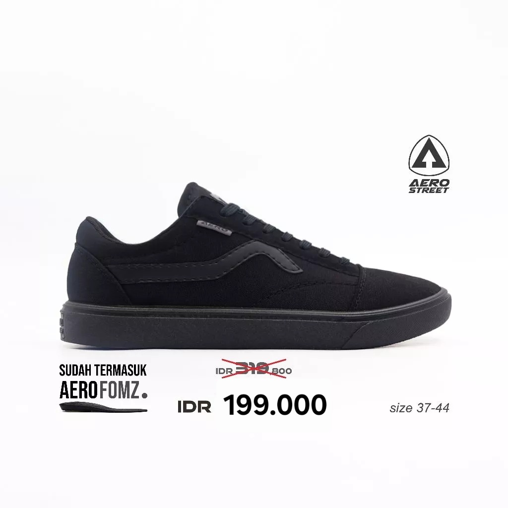 AEROSTREET Massive Low All Black - Sepatu Sneakers Casual