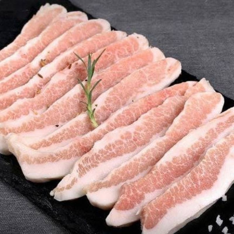 

Daging Babi Pipi Import Premium 500gr Pork Jowl