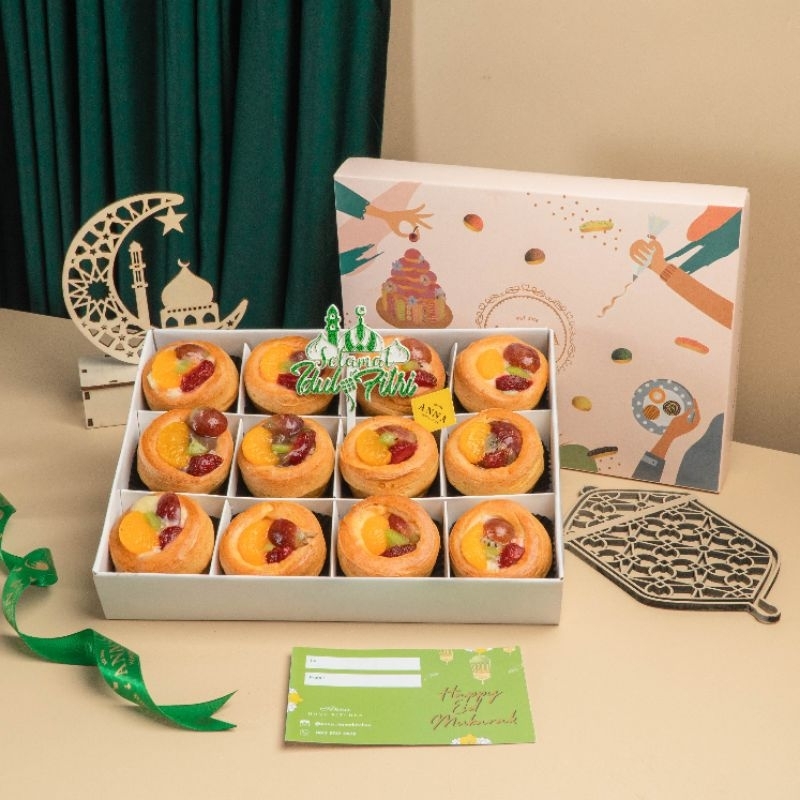 

Fruit Choux & Soes Buah Big Box & Small Box Edisi Ramadhan / Kue Soes Buah Lebaran / Hampers Kue Lebaran / Soes Buah Edisi Idul Fitri / Kue Buah Ramadhan