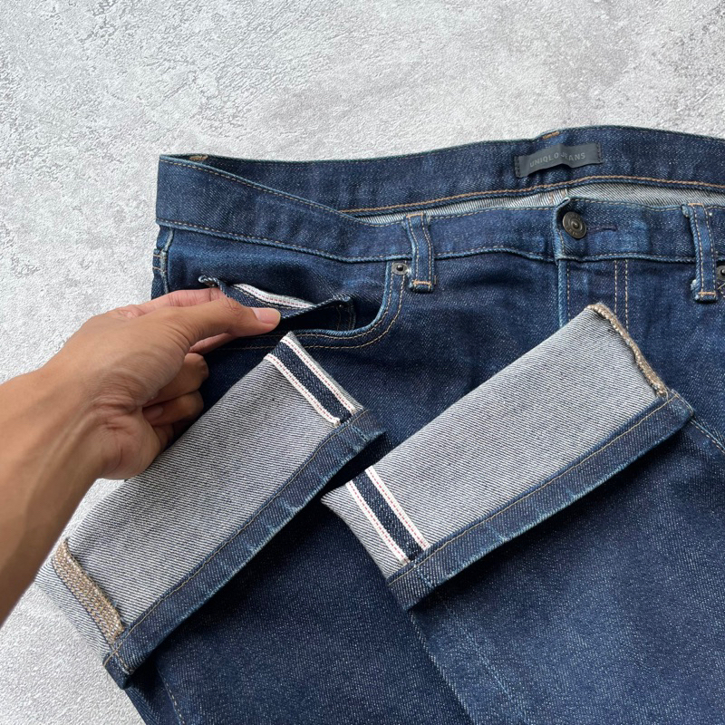 Celana Blue Jeans / Uniqlo Selvedge Indigo Blue Jeans Longpants Stretch Straight Fit