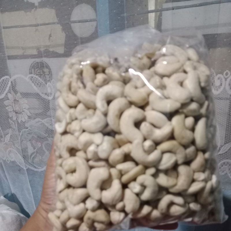 

kacang mete asli wonogiri