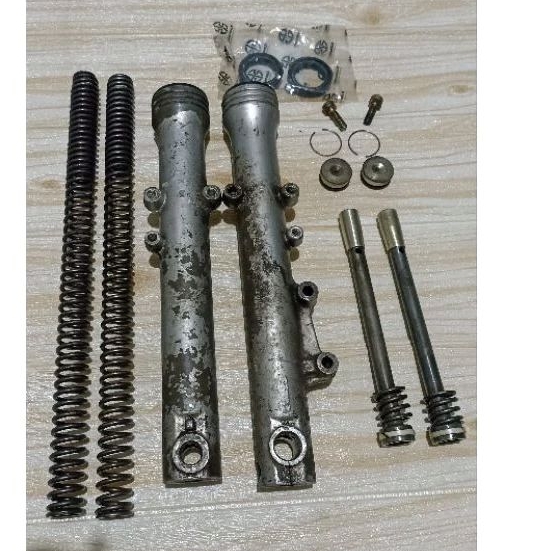 tabung sok set isi As bottom victor pnp ninja R dan SS
