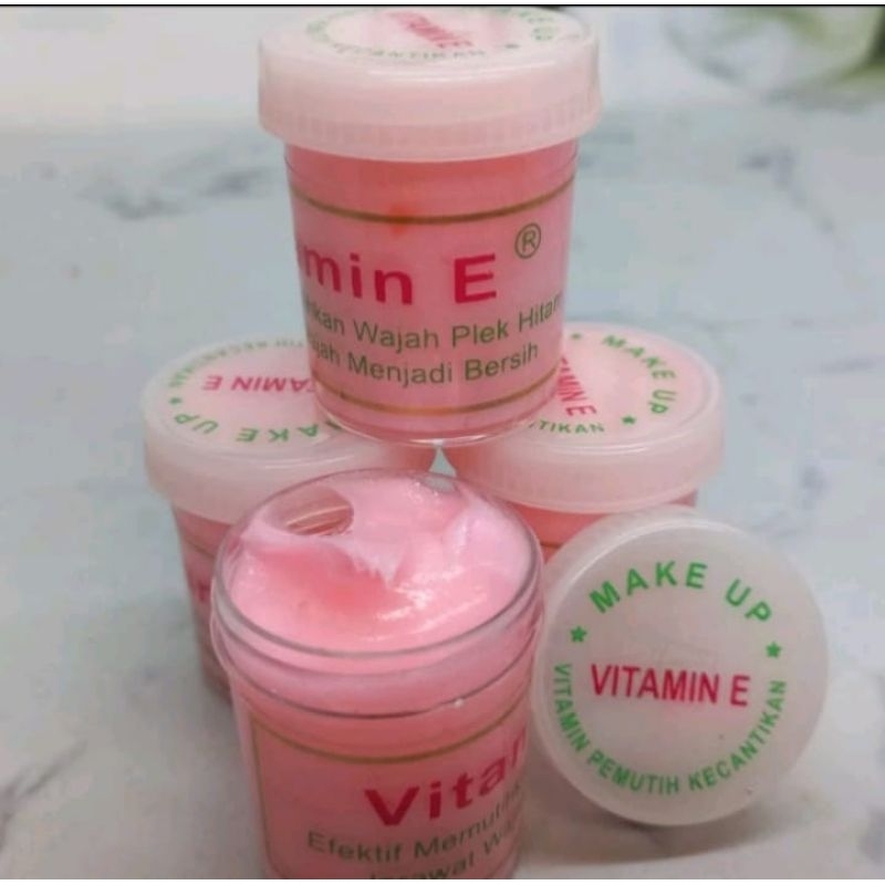 cream wajah Vitamin E