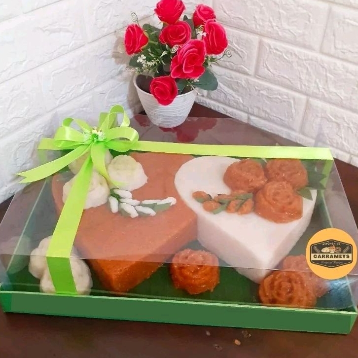 

Wajik Hantaran Seserahan / Ketan Gandeng Angsul-angsul Hampers