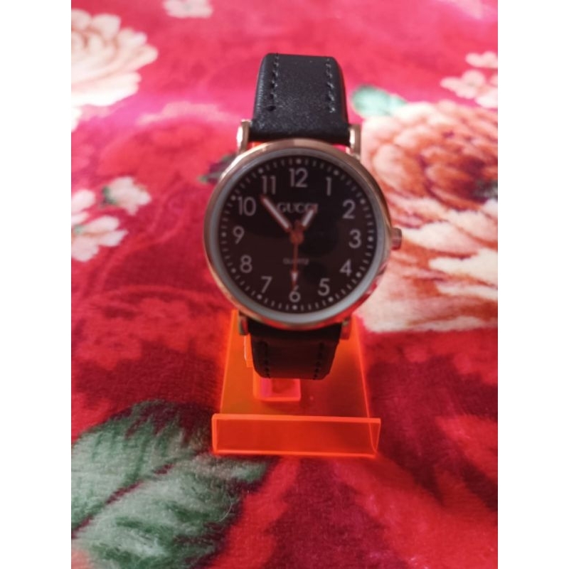 Jam Tangan Wanita Analog Kecil GUCCI Dial Bulat