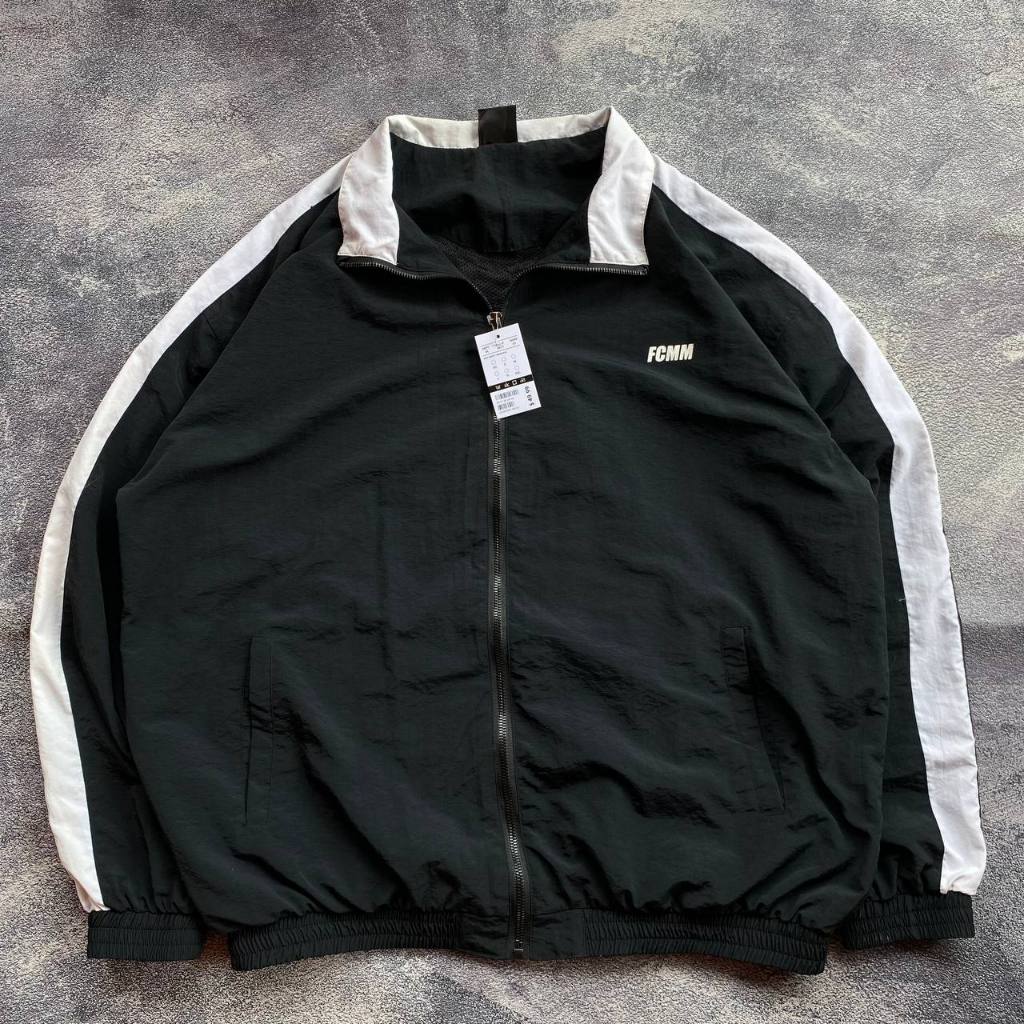 Jaket Windbreaker FCMM
