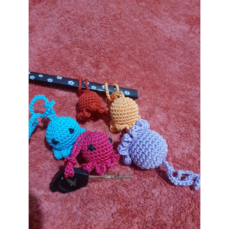 Gantungan kunci rajut | amigurumi bunga | amigurumi gurita