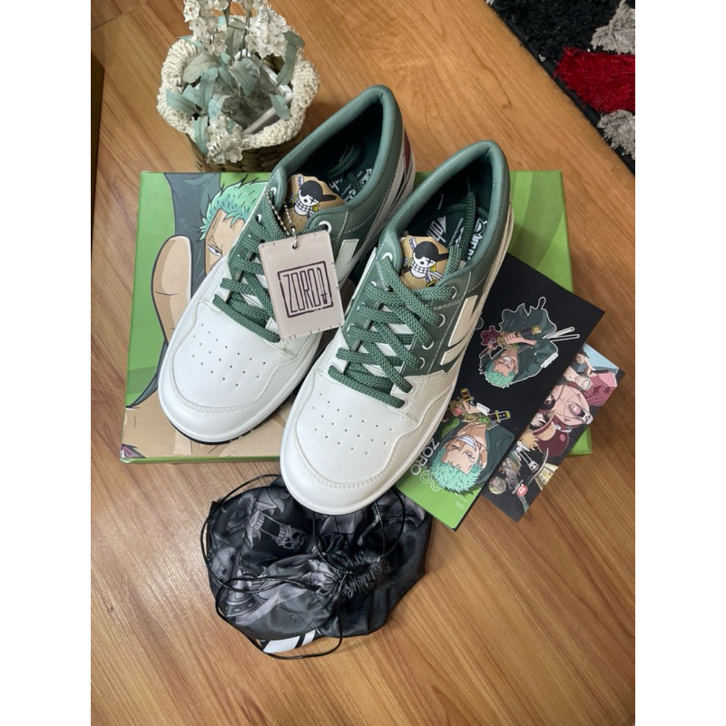 [Original ] Sepatu Johnson X One Piece Zoro Limited Edition +Buble Wrap