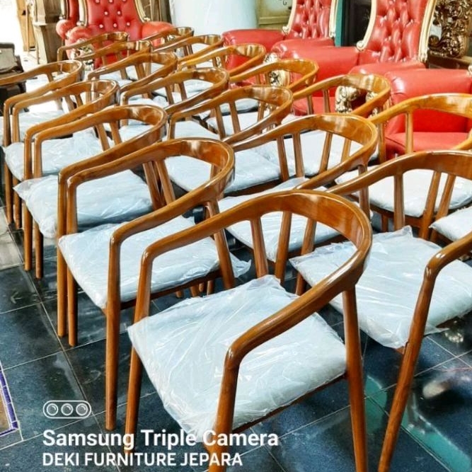 KURS CAFE MINIMALIS / MEJA KURSI CAFE / KURSI MINIMALIS / KURSI TERAS / KURSI BAR / MEJA BAR / MINI