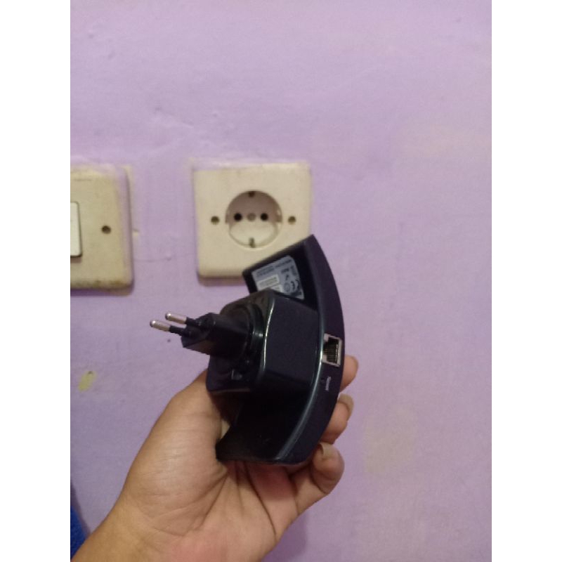 Wifi REPEATER Extender Penguat sinyal