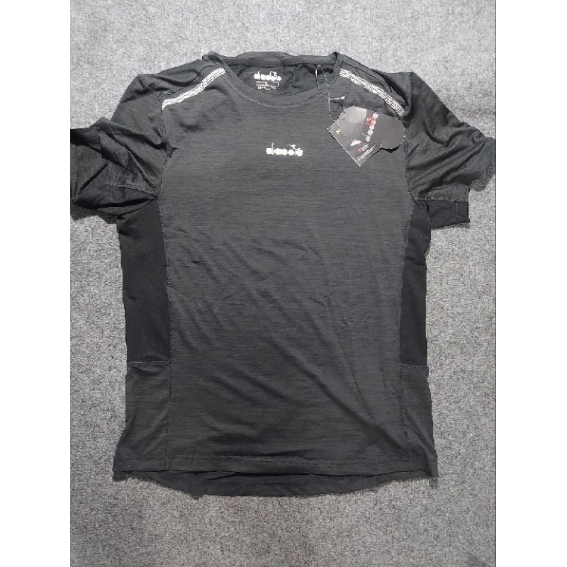 Diadora Aino Black Running Shirt