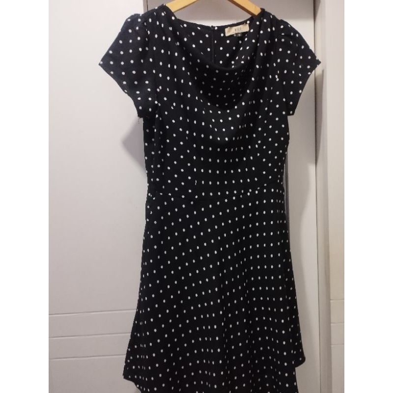 Preloved Blouse Kerah Sabrina By. BLF Woman