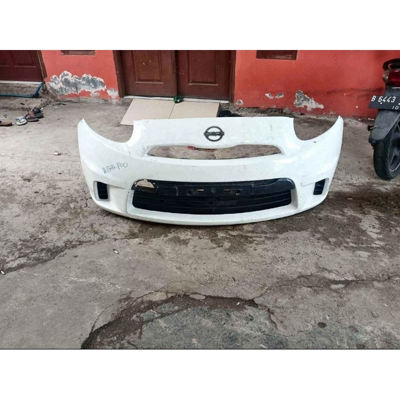 bumper bemper nissan march autech