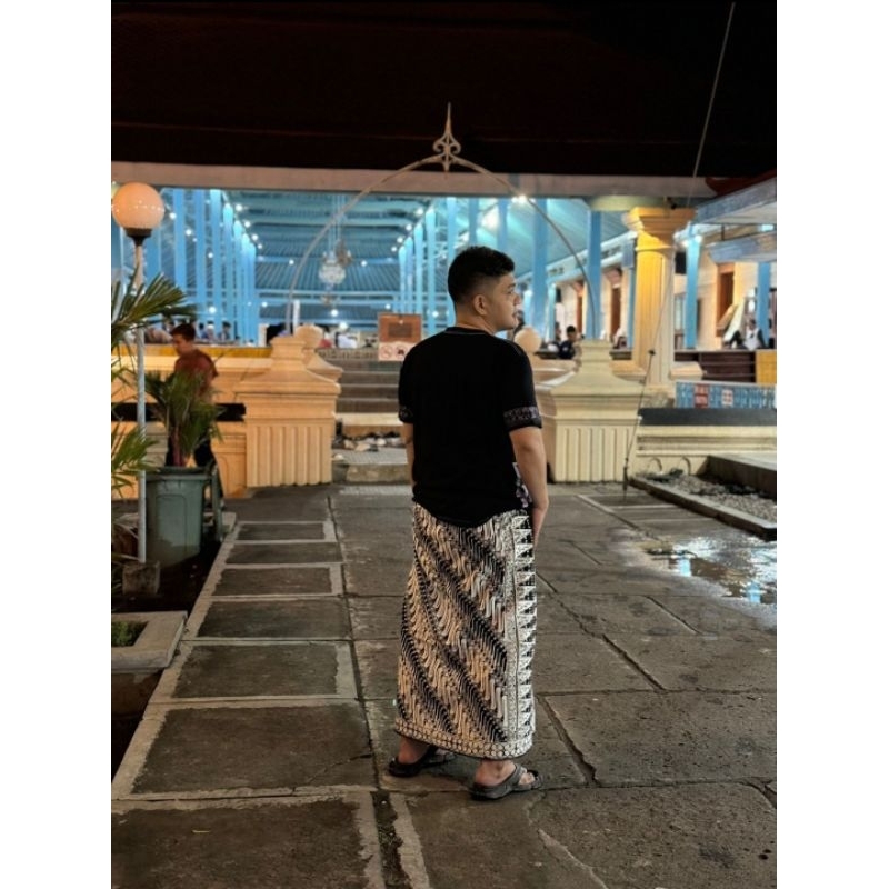 sarung batik attaqi batik cap motif parangan
