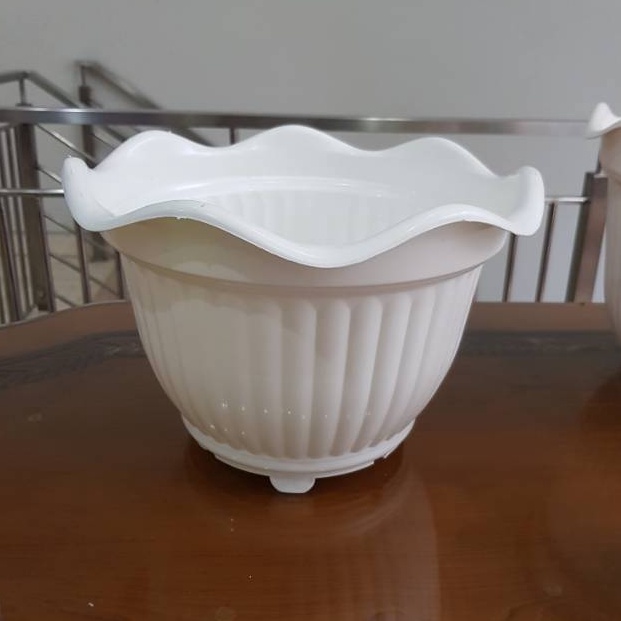FPF186 GROSIR Pot Bunga Putih Plastik 3