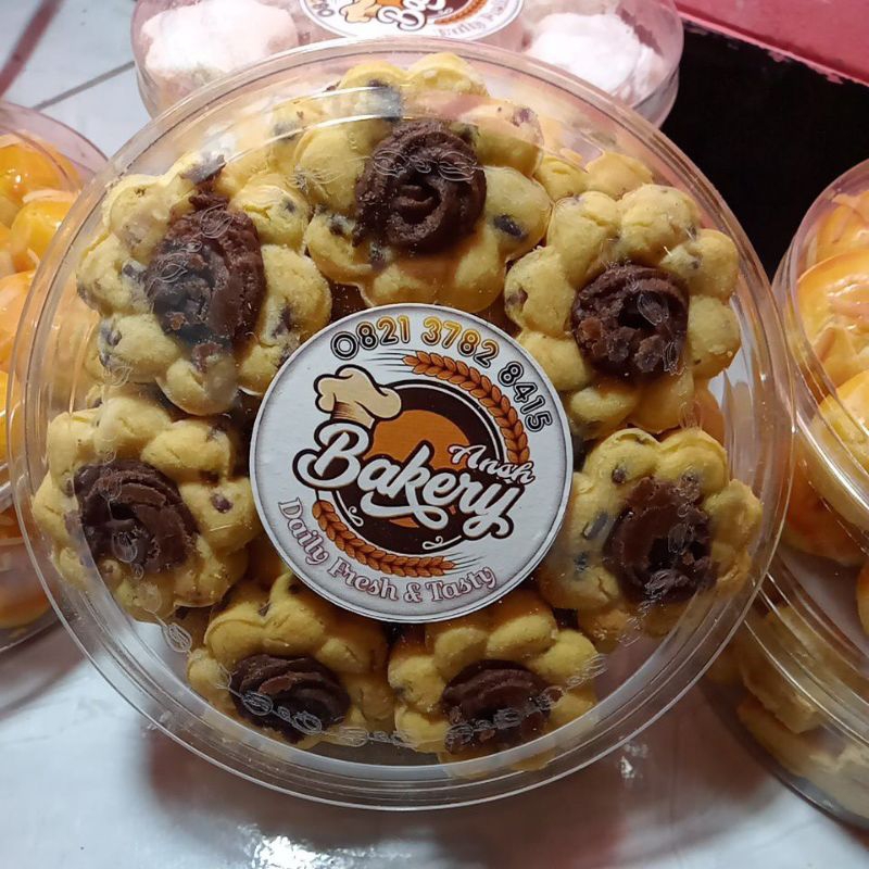 

kue kering coklat Nuttela cookies coklat cokotar murah kemasan 250/500g