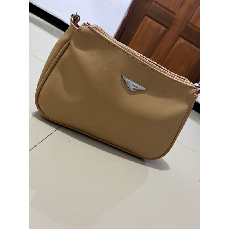 PRELOVED ELIZABETH BAG // TAS ELIZABETH // Slingbag Elizabeth