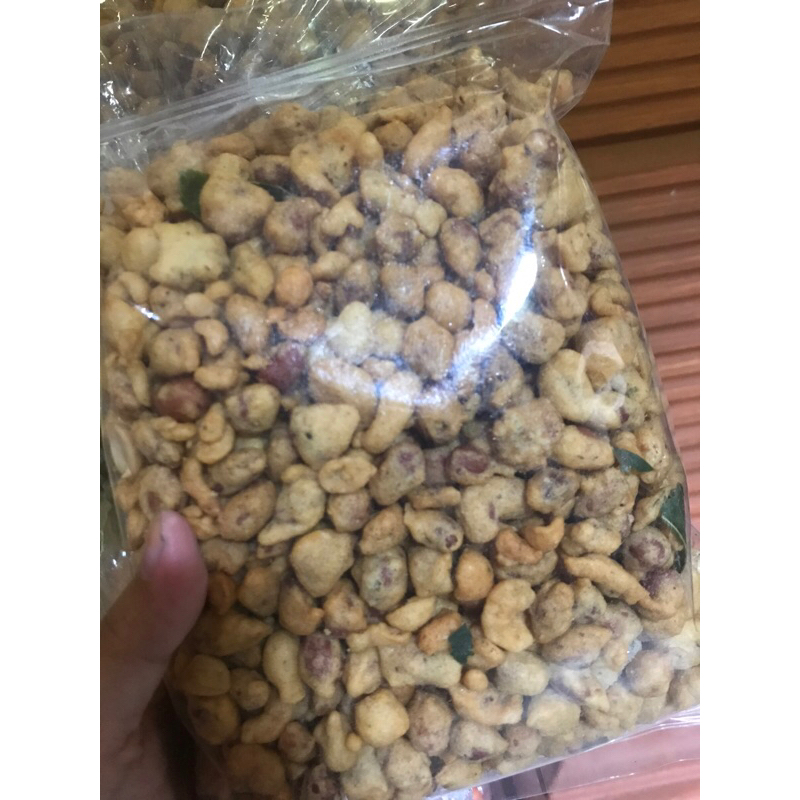 

Kacang peyek Ikan hias ❤️ snack hari raya, jajan lebaran