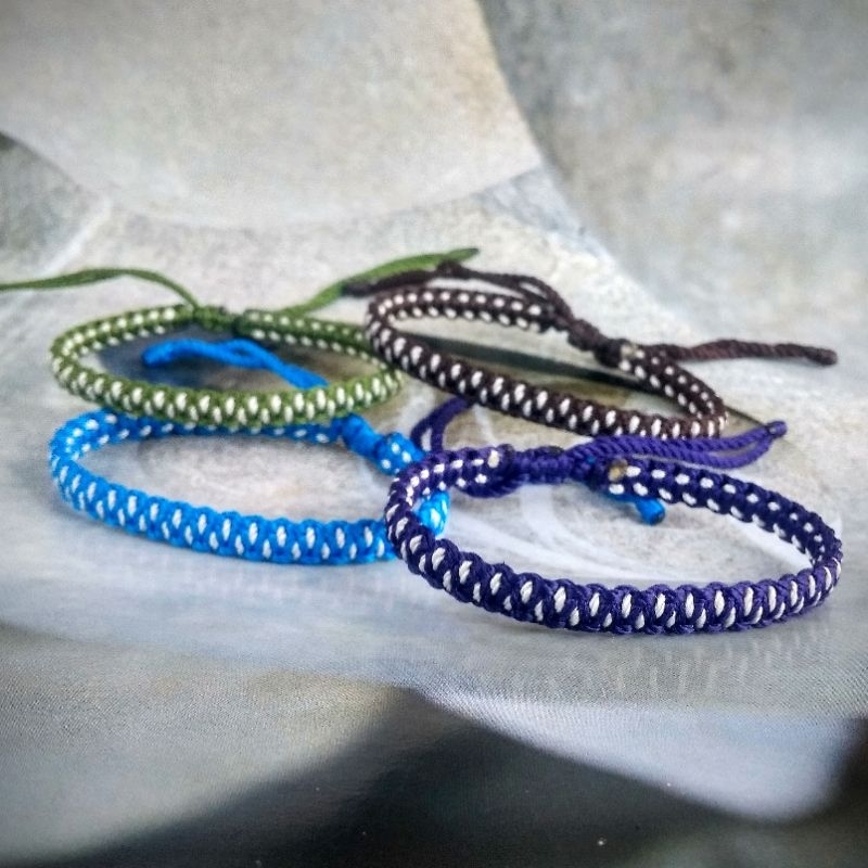 Gelang Pria Wanita Handmade Bahan Polyester Simple Couple Persahabatan Friendship Macrame Bracelet C