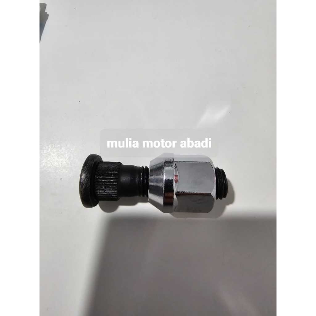 Baut mur roda Isuzu traga