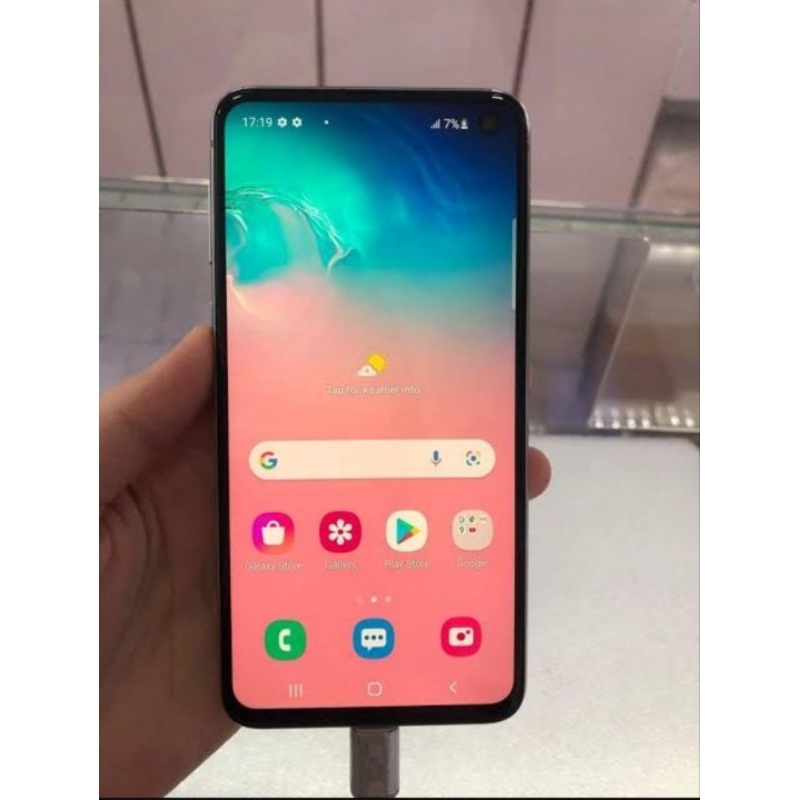 Samsung S10e