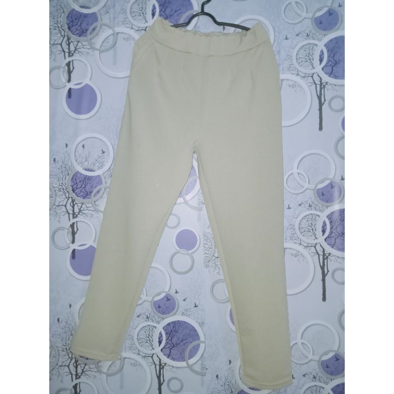 Celana scuba preloved