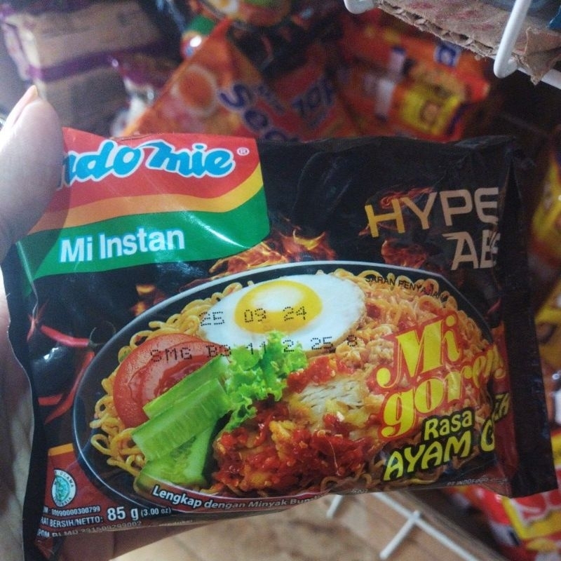 

Indomie Instan Goreng Hype Abis Rasa Ayam Geprek (1 pcs)