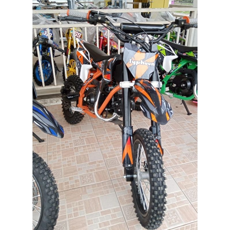 Motor Bensin Typhoon KX7 110CC Matic