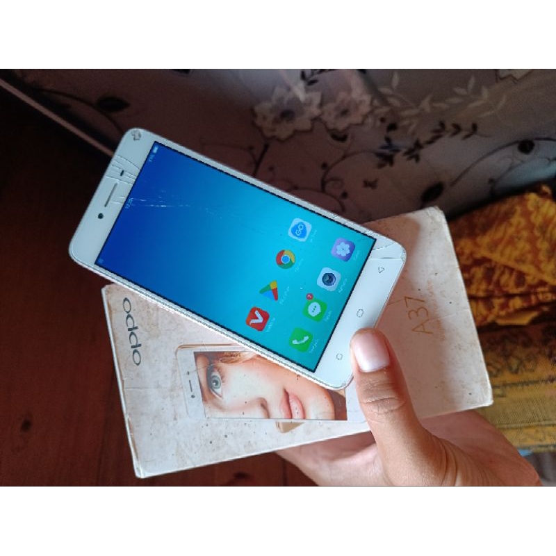 oppo A37 ram 2/16