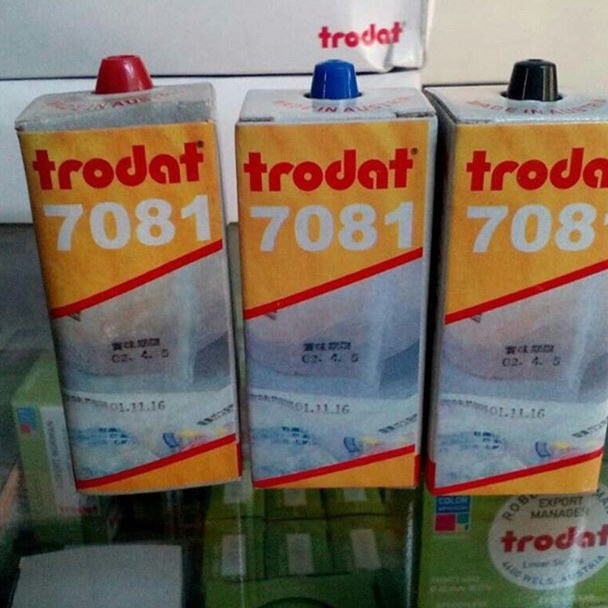 

SALEE Tinta trat 781 WL