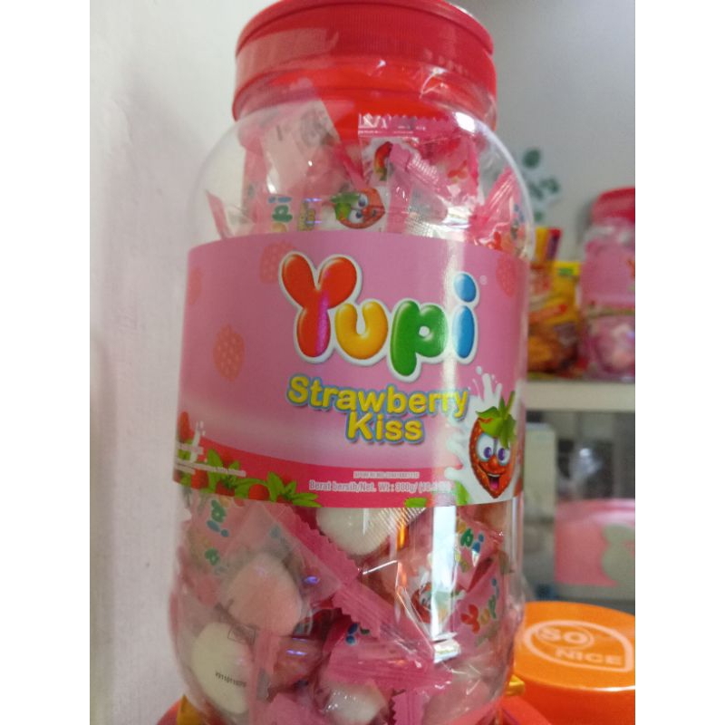 

Yupi toples
