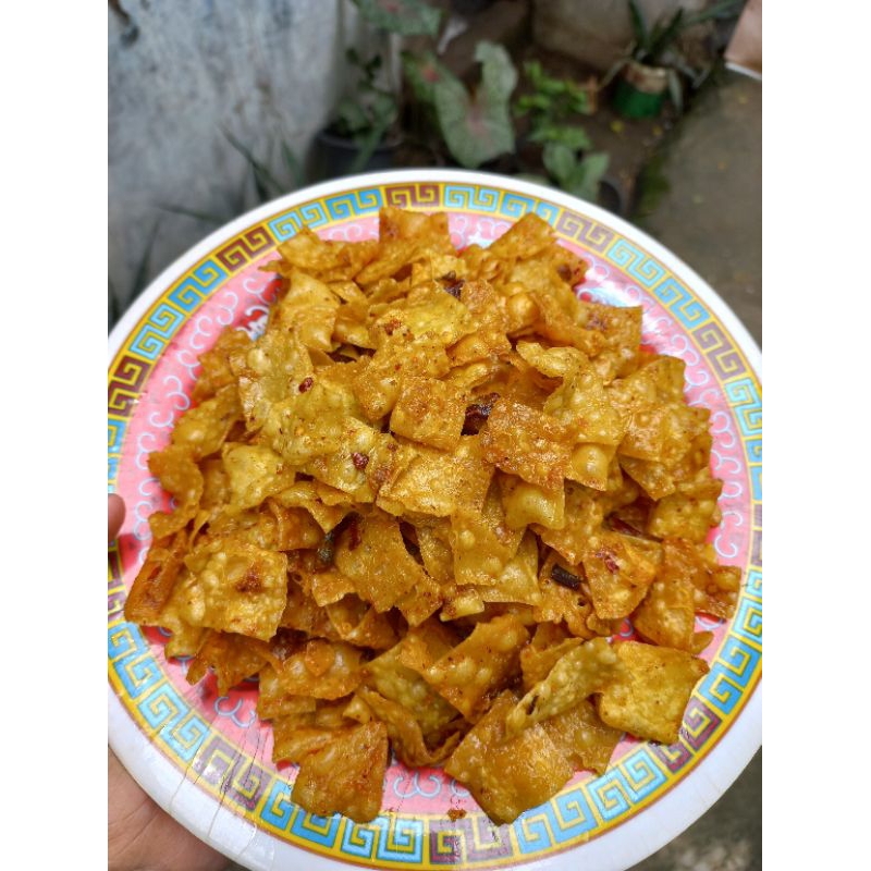 

KRIPIK Pangsit PEDAS 250 gram