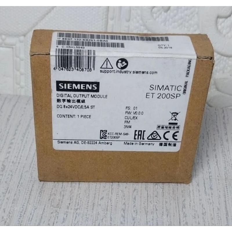 Siemens ET 200SP output module / Simatic ET200SP / 6ES7 132-6BF01-0BA0