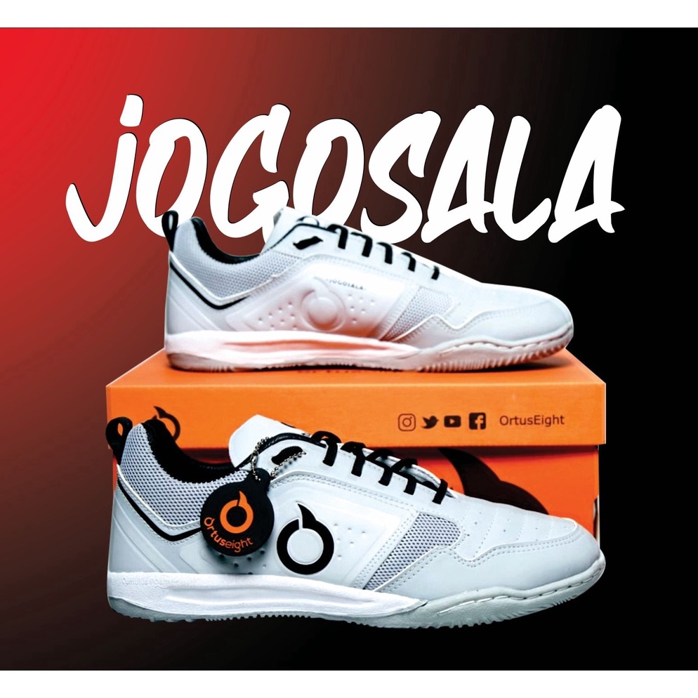 Stok Terbaru Sepatu Futsal Ortus Jogosala Rampage BINB in Grey White Logo