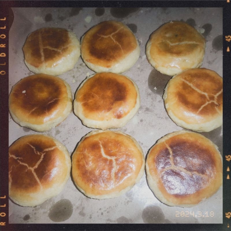 

Bakpia Kacang Hijau Asli Manado