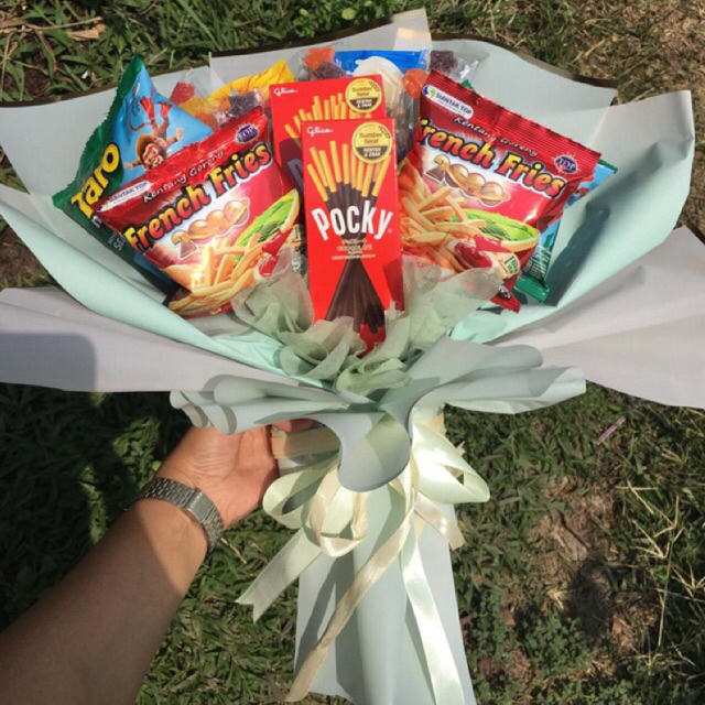 

Big Snack Bouquet