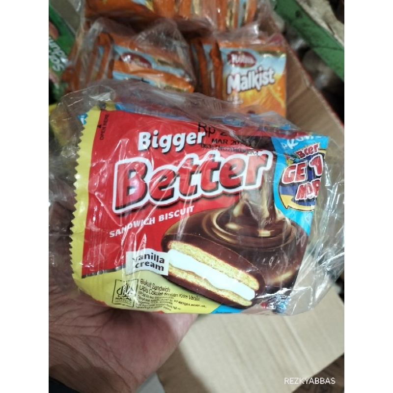 

better bigger sandwich biskuit rasa cream vanila 2000